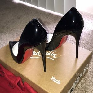 Christian Louboutin So Kate